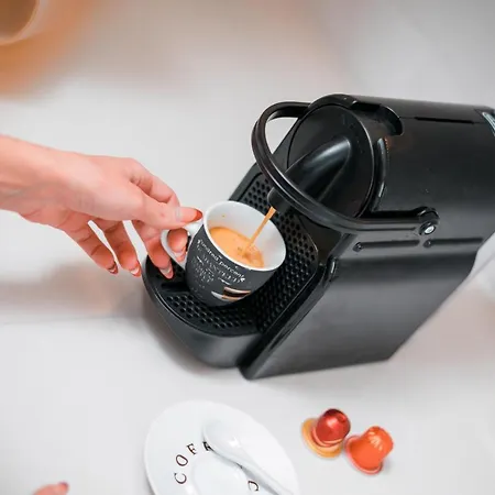 アパート Aetheria Rhodes City